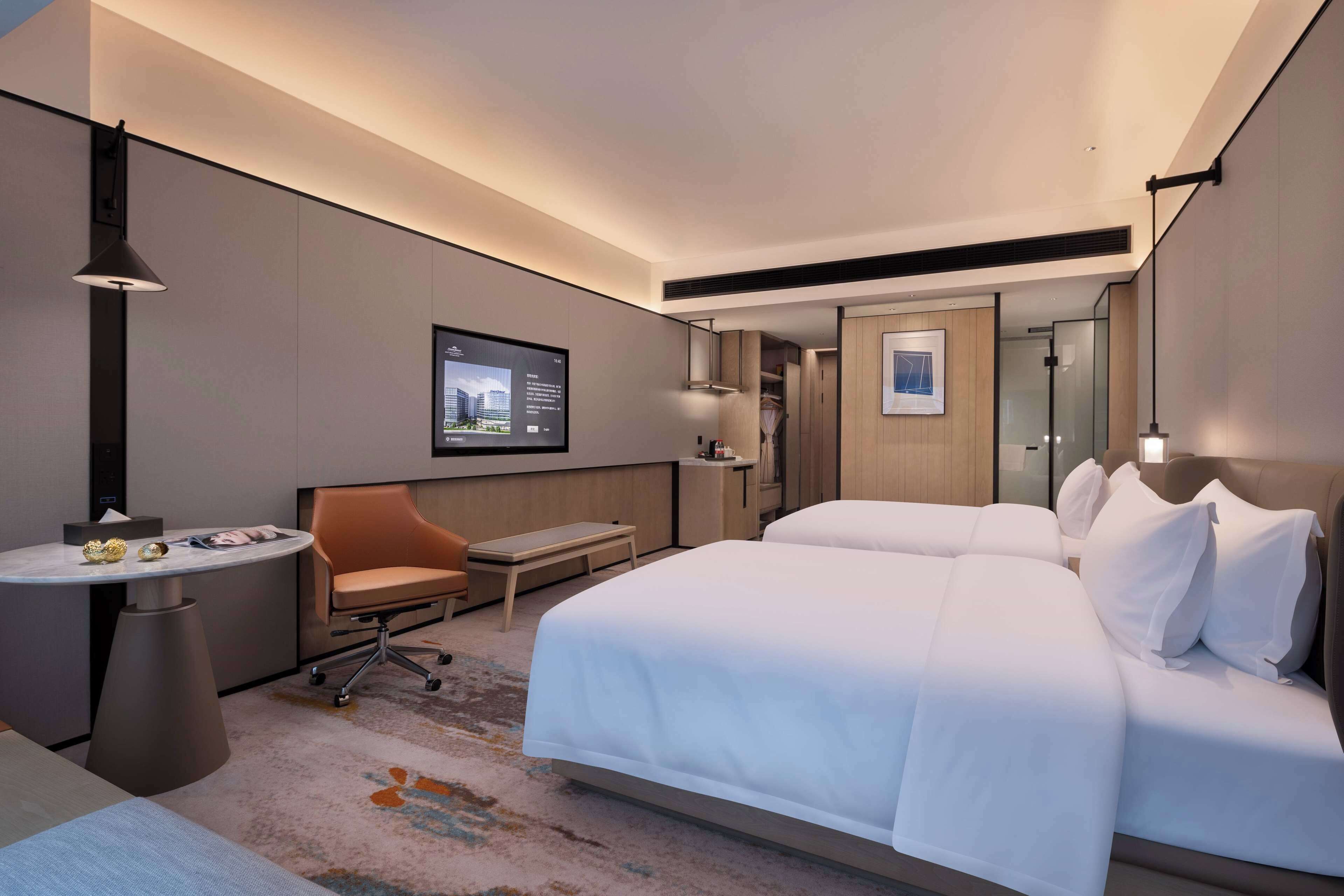 Room, 2 Twin Beds, Smoking