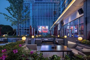 Bar (en la propiedad)