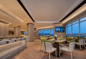 Dining - Howard Johnson Airport Hotel Changsha (Changsha)