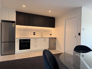 Private kitchen - Central Apartments Rotorua - Unit 1 (Rotorua)