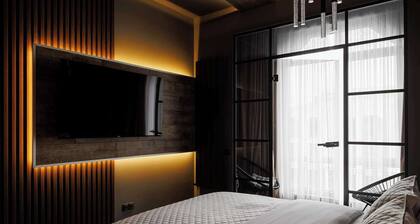 Designer Loft•Downtown quiet - GrandStay Certified