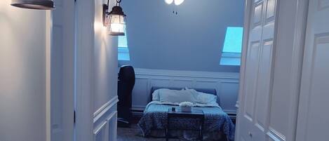 Strykejern/-brett, wi-fi og sengetøy