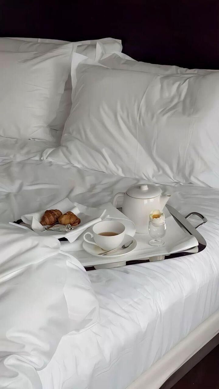 Executive Room, Garden View | Peti besi dalam bilik, meja, ruang kerja komputer riba 