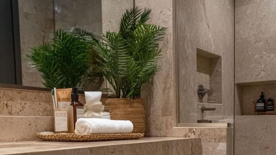 BRAVA HOTEL