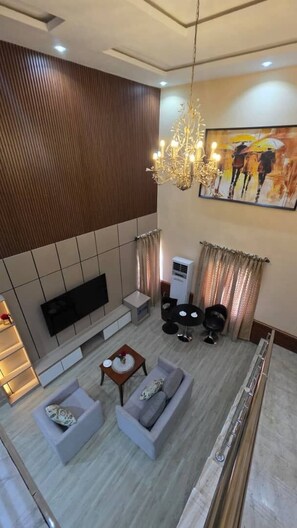 Presidential Room, 2 Bedrooms | Bathroom | Shower, free toiletries, slippers, towels - BRAVA HOTEL  (Ibadan)