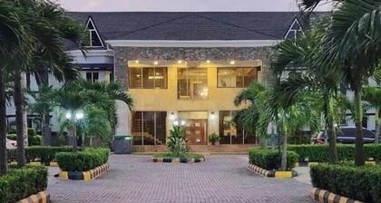 BRAVA HOTEL