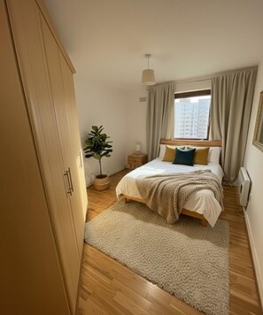 Apartamento Confort, balcón, vistas al jardín | Tabla de planchar con plancha y wifi gratis