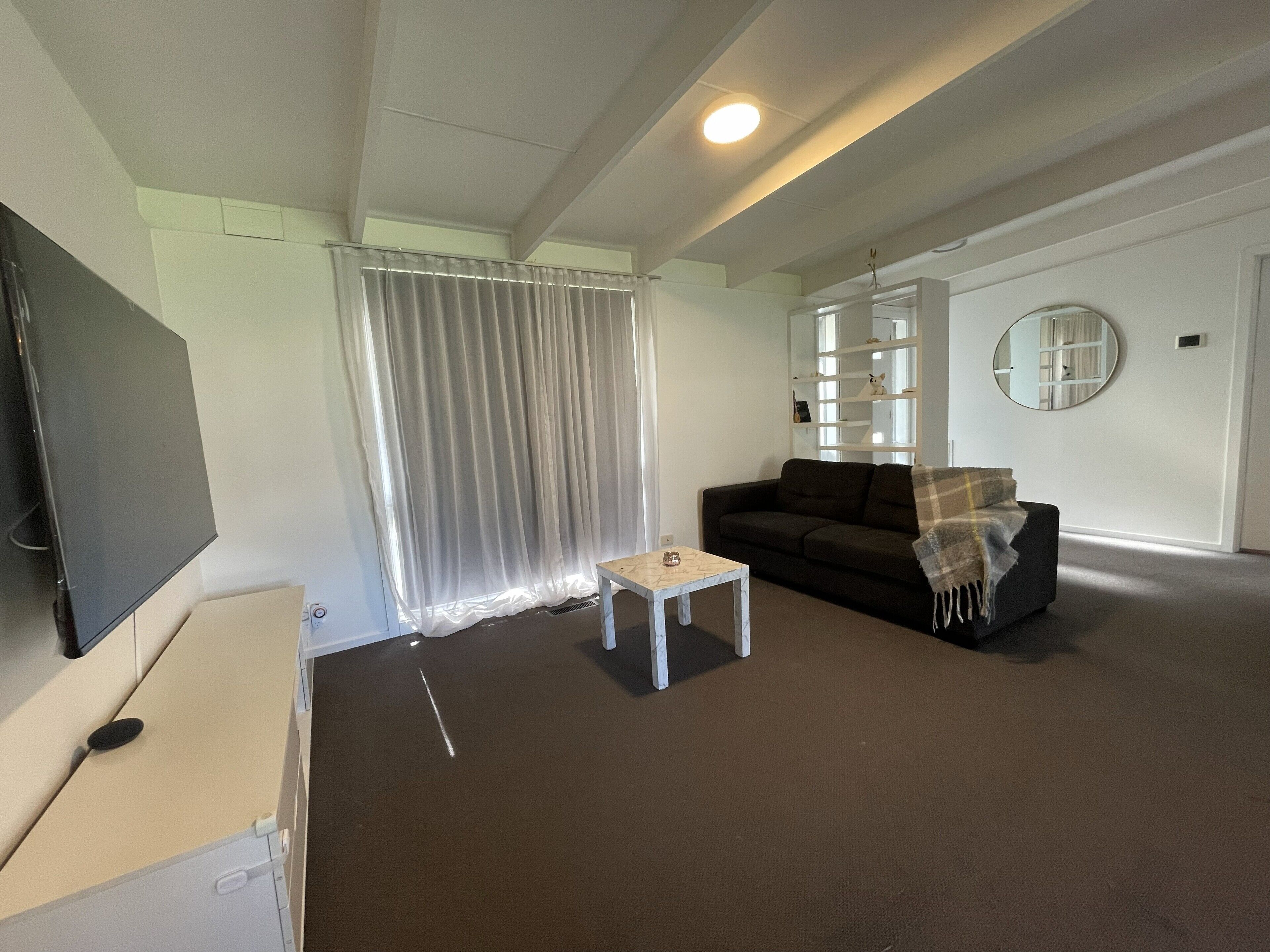 تلفزيون ذكي