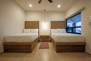 Iron/ironing board, Internet, bed sheets