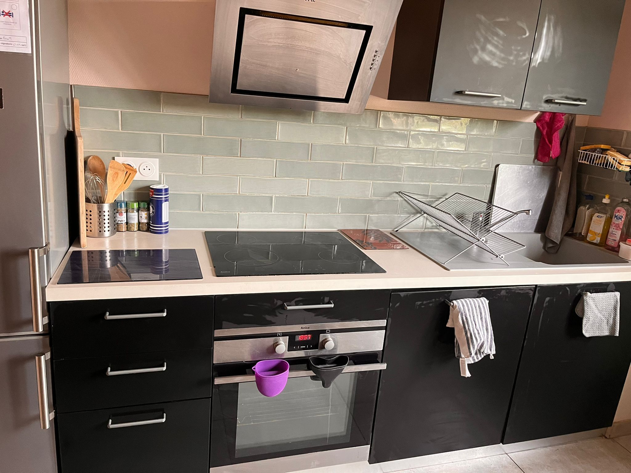 Microonde, forno, piano cottura, lavastoviglie