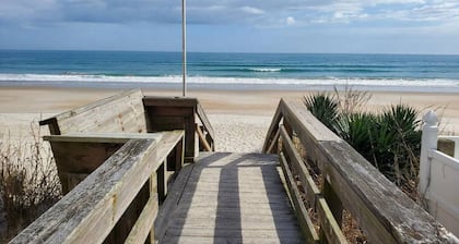 Shell Haven- Private Oasis in Surf City