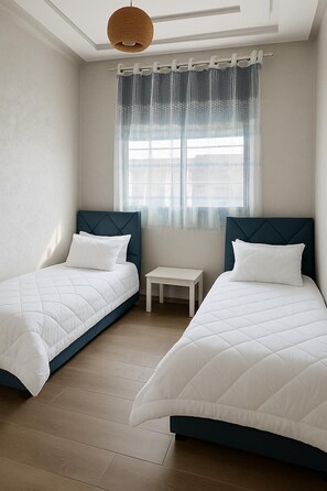 2 bedrooms, desk, free WiFi, bed sheets - Beautiful Fitness Home Apartment with 2 Bedrooms (Rabat)