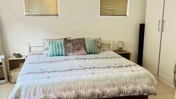 1 bedroom, iron/ironing board, WiFi, bed sheets