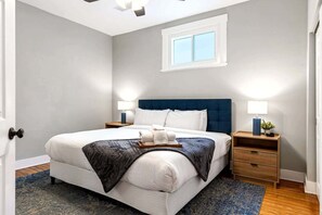 3 chambres, bureau, fer et planche à repasser, Wi-Fi gratuit