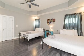 3 bedrooms, iron/ironing board, free WiFi, bed sheets