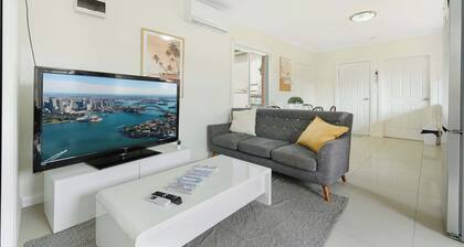 Bright 2BR North Ryde Near Metro & Macquarie