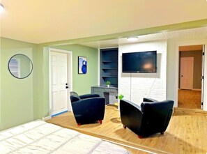 خدمة الإنترنت وملاءات أسرّة