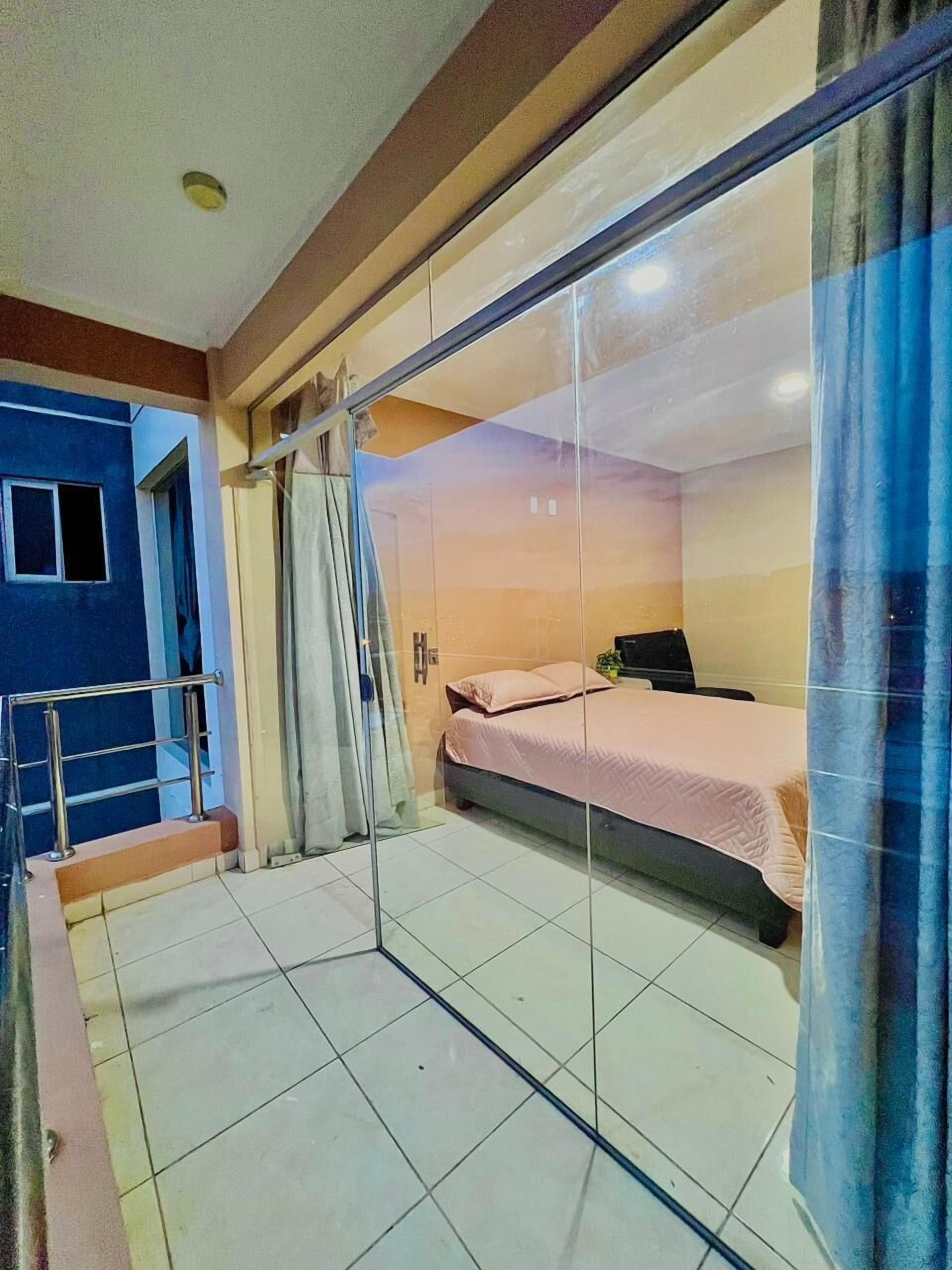 ダブルルーム バルコニー シティビュー