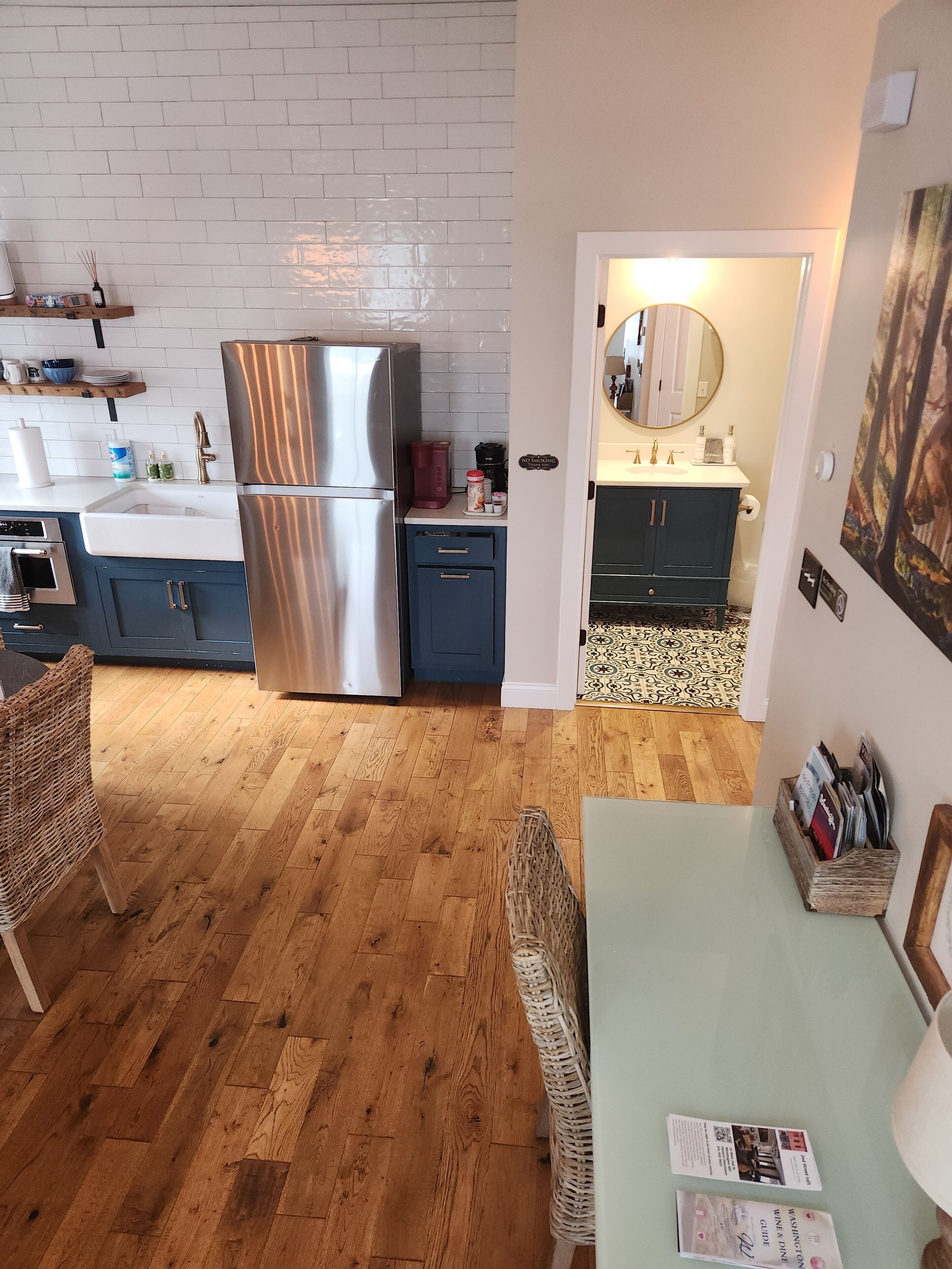 Luxury Studio, River View | Private kitchen