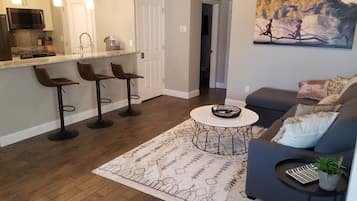 Luxury Suite | Living area