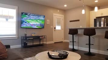 Luxury Suite | Living area