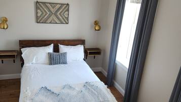 Estúdio superluxo, vista para o rio | Cortinas blackout, ferros/tábuas de passar roupa, Wi-Fi de cortesia