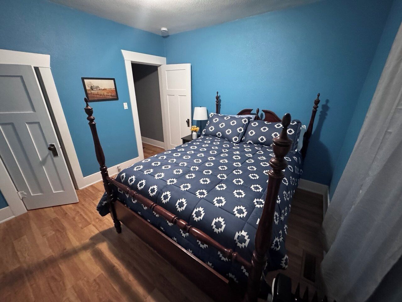 WiFi、ベッドシーツ