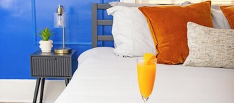 Fantastic 2BR • King Bed • Pool Table • Free WIFI in charming Montgomery
