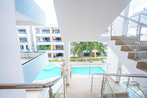  2-bedroom and 4 bed  apartment with pool Bayahíbe