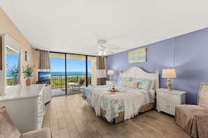 Iron/ironing board, travel cot, free WiFi, bed sheets - Beautiful Condo with Panoramic Ocean Views: Double‑Wide Balcony, Heated Pool & Hot Tub ☀️ (Cape Canaveral)
