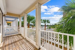 Terrace/patio - Gulf Views - Private Pool - 4 Bedroom (Panama City)