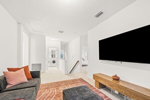 Interior - Riverside Townhouse - 3 Bedroom with Garage (Jacksonville)