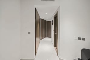 Interior - Canalfront apartment - Burj Khalifa view - Business Bay (Dubai)