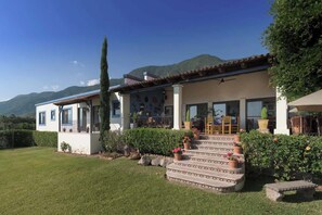 Exterior - ANANA Casa de los Sueños - Villa with Thermal Water and Views (San Juan Cosalá)