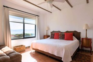 WiFi, bed sheets - ANANA Casa de los Sueños - Villa with Thermal Water and Views (San Juan Cosalá)
