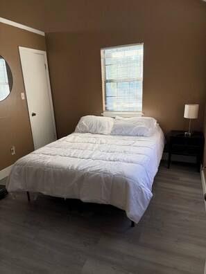 Wi-Fi gratuit, draps fournis