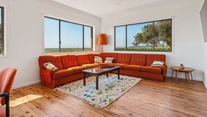 Unclassified image, 3 of 37, button - The Spot | Absolute Beachfront 70s Home with Amazing Ocean Views! (Wooli)