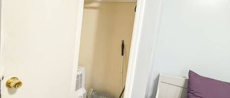 Fer et planche à repasser, Wi-Fi, draps fournis