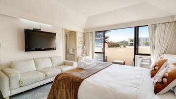 Iron/ironing board, WiFi