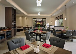 Restaurant - Narci Resort Tam Coc (Hoa Lu)