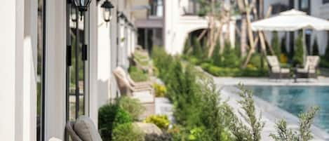 One Bedroom Villa Pool View | Terrace/patio