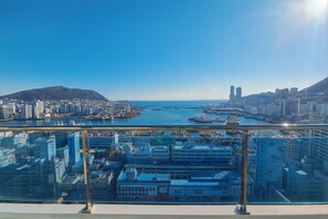 Beach/ocean view - Magnum Nampo Hotel (Busan)