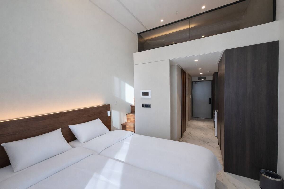 Wifi gratis y ropa de cama 