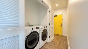 House (1 Bedroom) | Interior - The Carter by Avantstay 5th Floor, 15 Bedrooms (Nashville)