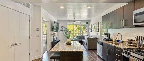 Fridge, microwave, oven, stovetop