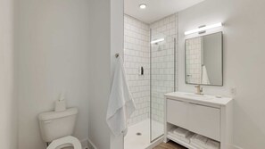 House (1 Bedroom) | Interior - The Carter by Avantstay 3rd Floor, 15 Bedrooms (Nashville)