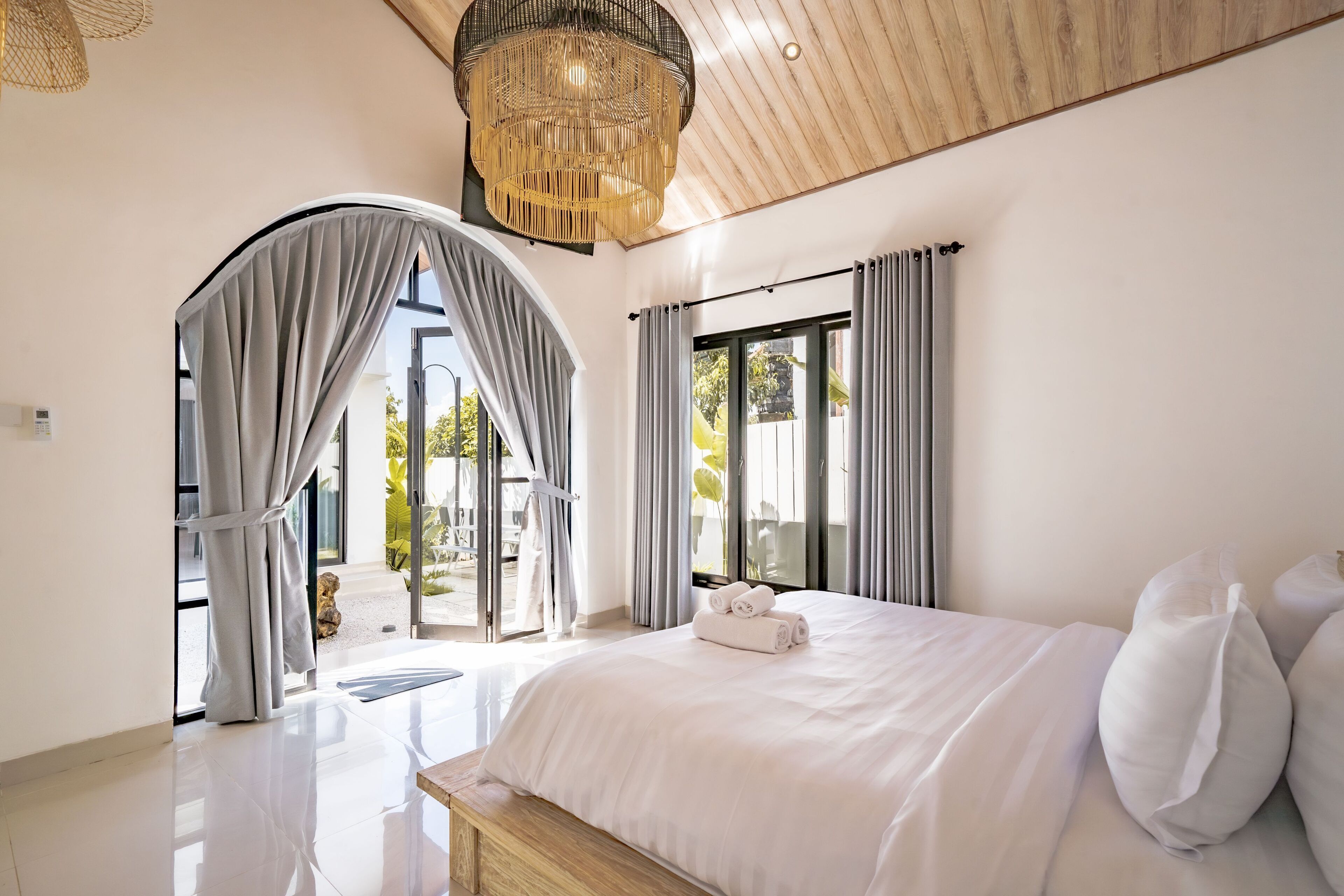 Villa, 5 Bedrooms, Pool View