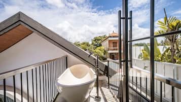 Vila, 5 kamar tidur, pemandangan kolam renang | Kamar mandi | Perlengkapan mandi gratis, handuk, sabun, dan sampo