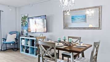Apartamento (2 Bedrooms) | Opções para refeição