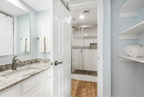 Shower, hair dryer, towels - Experience comfort at La Mirage 116L, a 2-bedroom condo in beautiful Port Aransas. (Port Aransas)